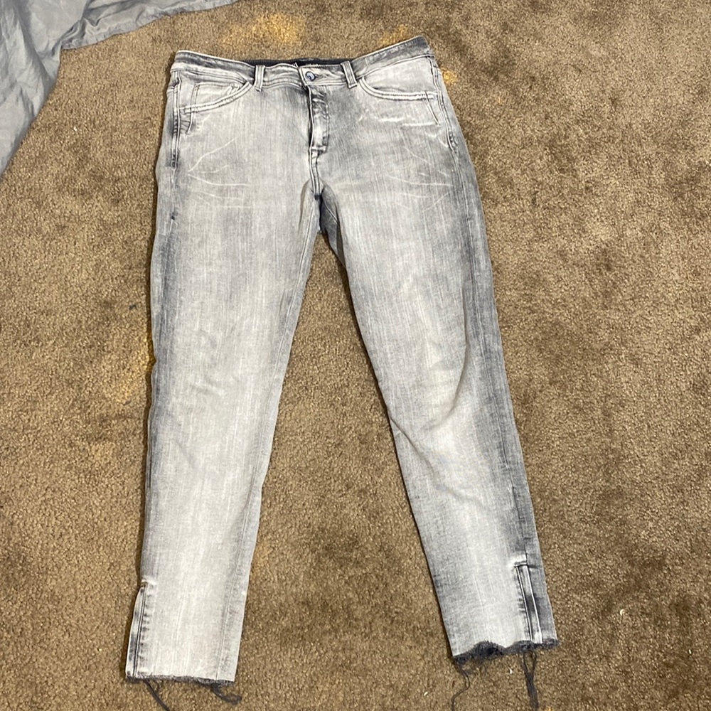 Zara Distressed Jeans